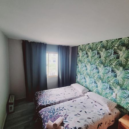 Bonito Apartamento Cerca De La Playa Salou Bagian luar foto
