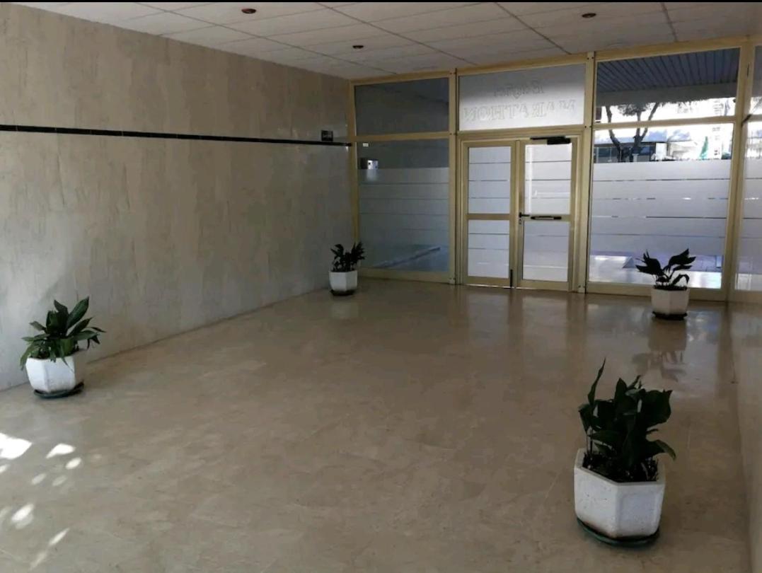 Bonito Apartamento Cerca De La Playa Salou Bagian luar foto