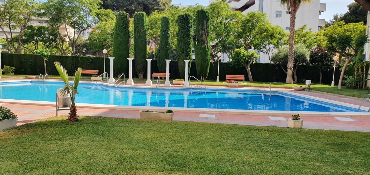 Bonito Apartamento Cerca De La Playa Salou Bagian luar foto