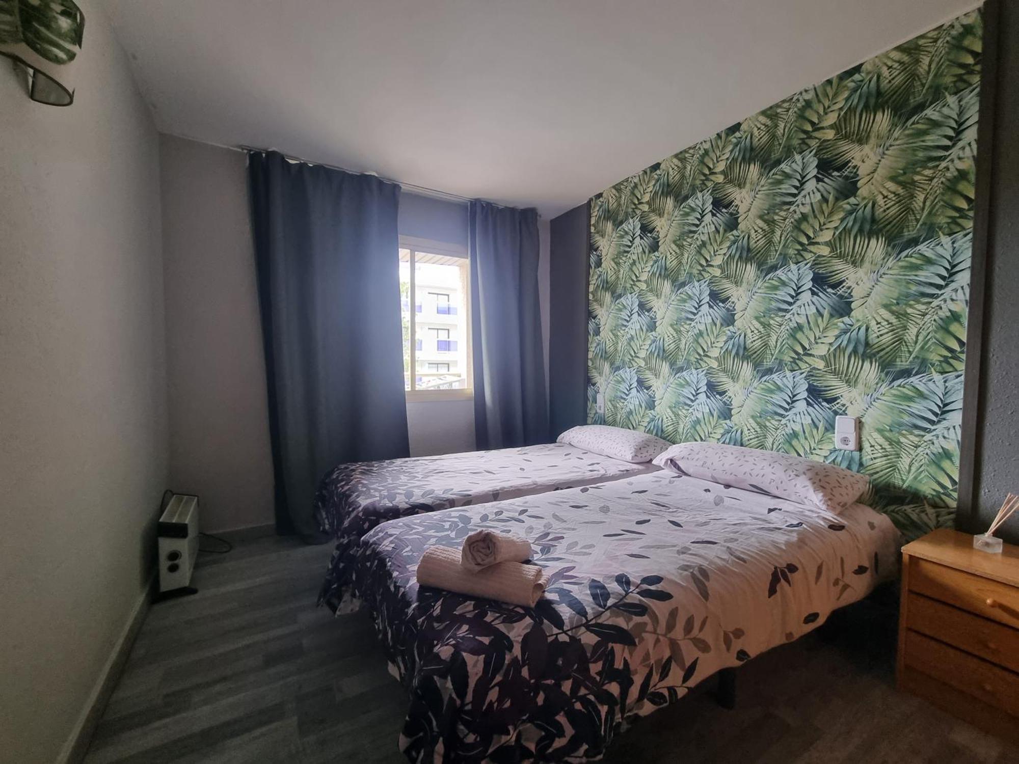 Bonito Apartamento Cerca De La Playa Salou Bagian luar foto