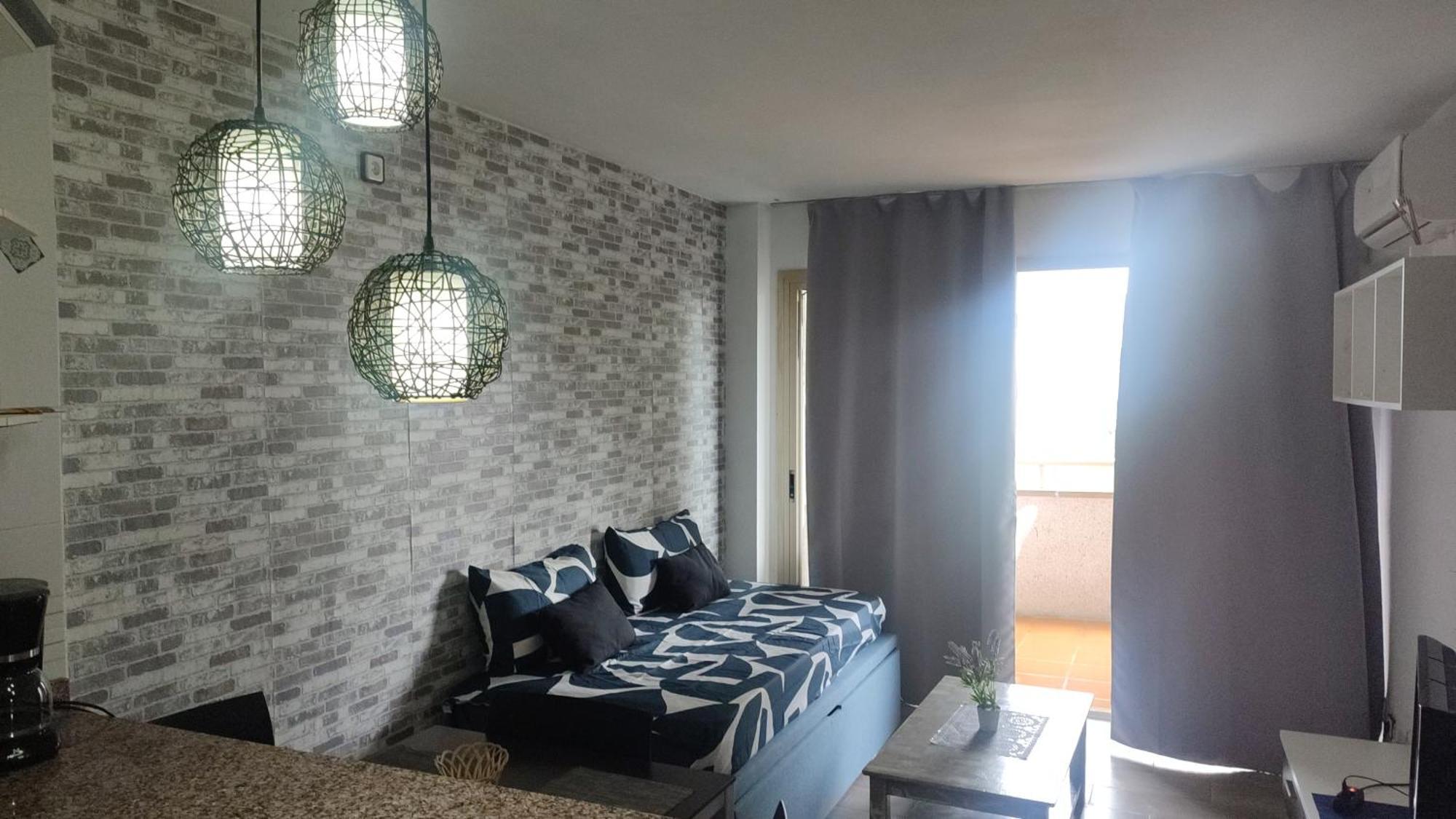 Bonito Apartamento Cerca De La Playa Salou Bagian luar foto